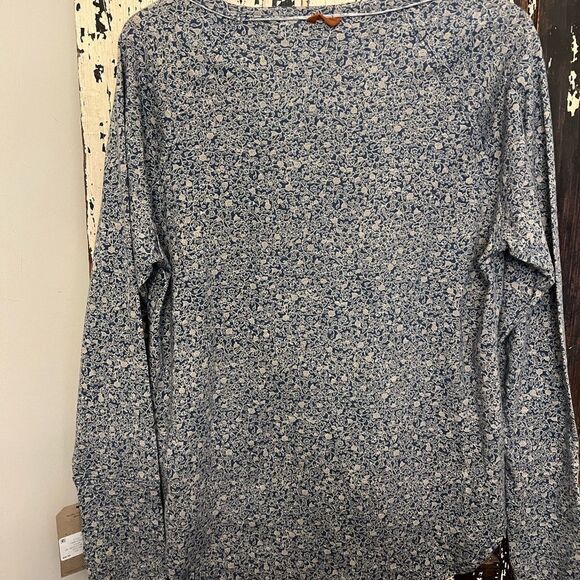 NWT Women’s Frye Floral Blouse. Size L. - Picture 2 of 8